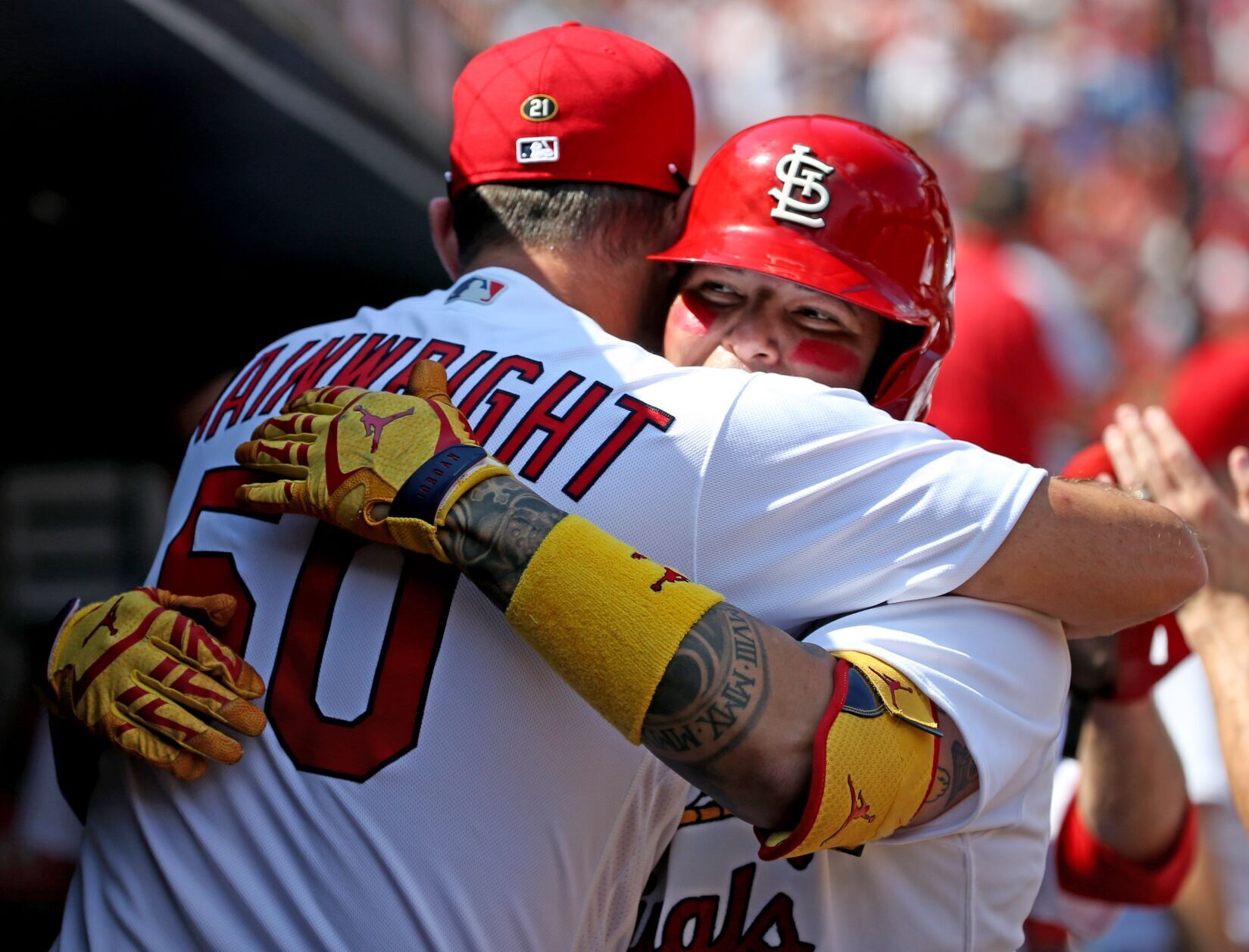 Hochman: Why Adam Wainwright’s right — Cardinals' Yadier Molina is a top 10 catcher